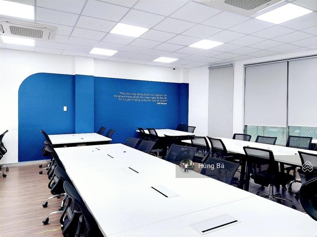 Tòa building khan hiếm quận 1. mt đinh tiên hoàng  dt 8 x 30m hầm 10 tầng  hđt 250tr. giá 82 tỷ