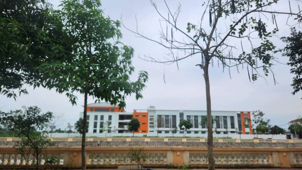 Nhỉnh 3 tỷ ô tô vào đất, đi bộ ra công viên Nam Hồng, Đông Anh 
