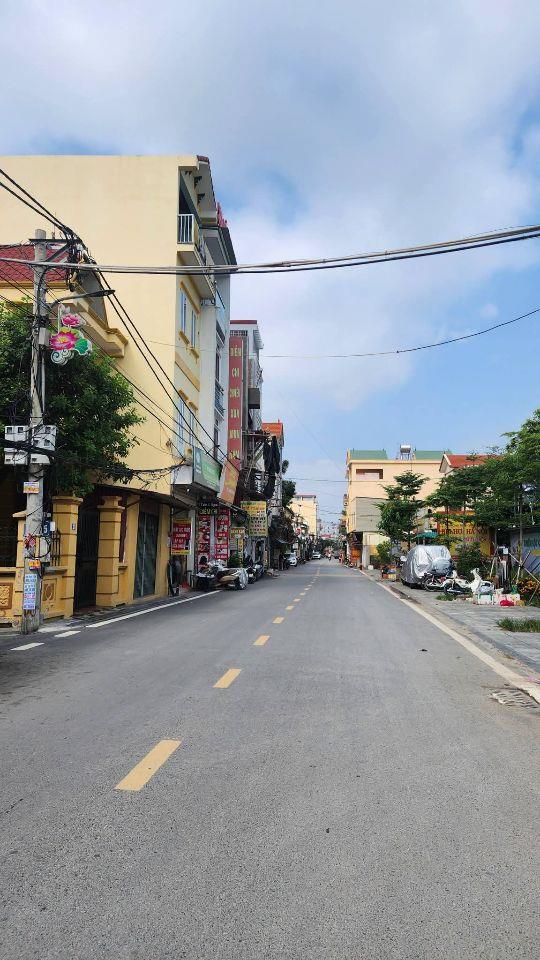 Nhỉnh 3 tỷ, 40m đất Mai Châu, Đại Mạch, chân cầu Thượng Cát đầy tiềm năng 