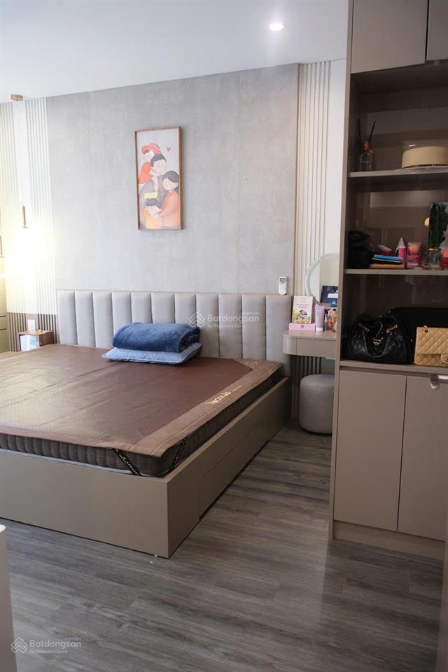 Bán nhanh căn 2pn+1, 2vs góc tầng trung đủ đồ đẹp giá 3.25 tỷ vinhomes ocean park