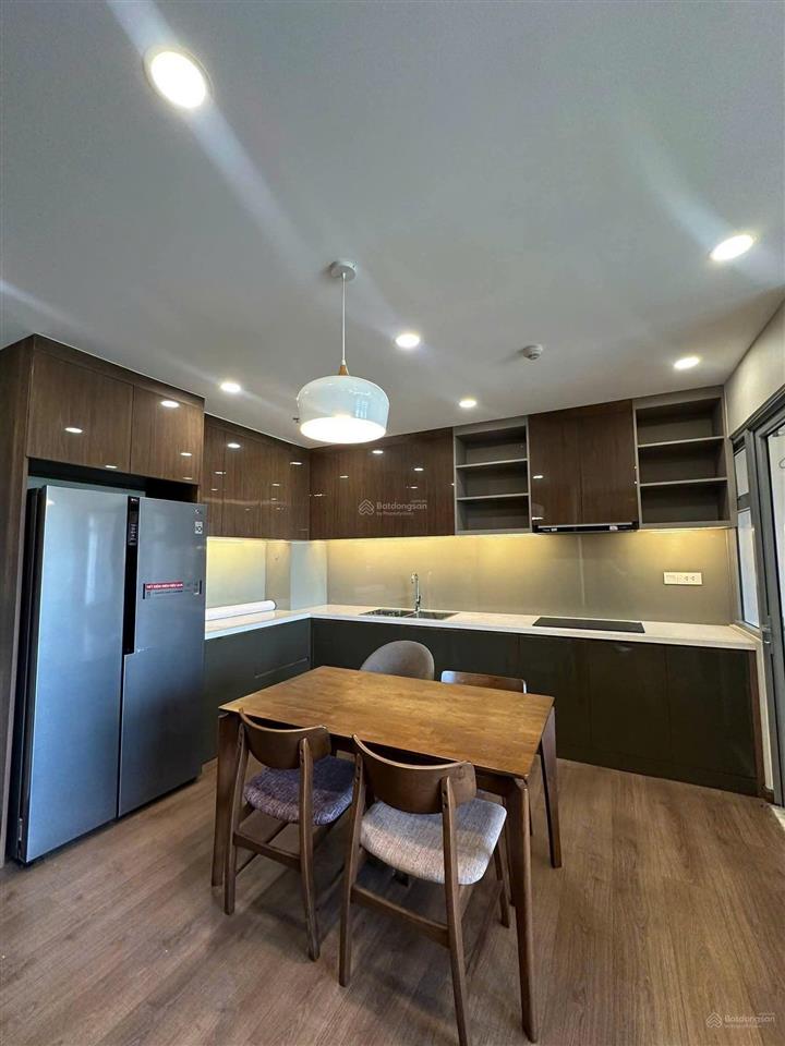 Bán căn hộ 2pn, 2wc tại palm heights, 80m2, giá 8 tỷ vnd