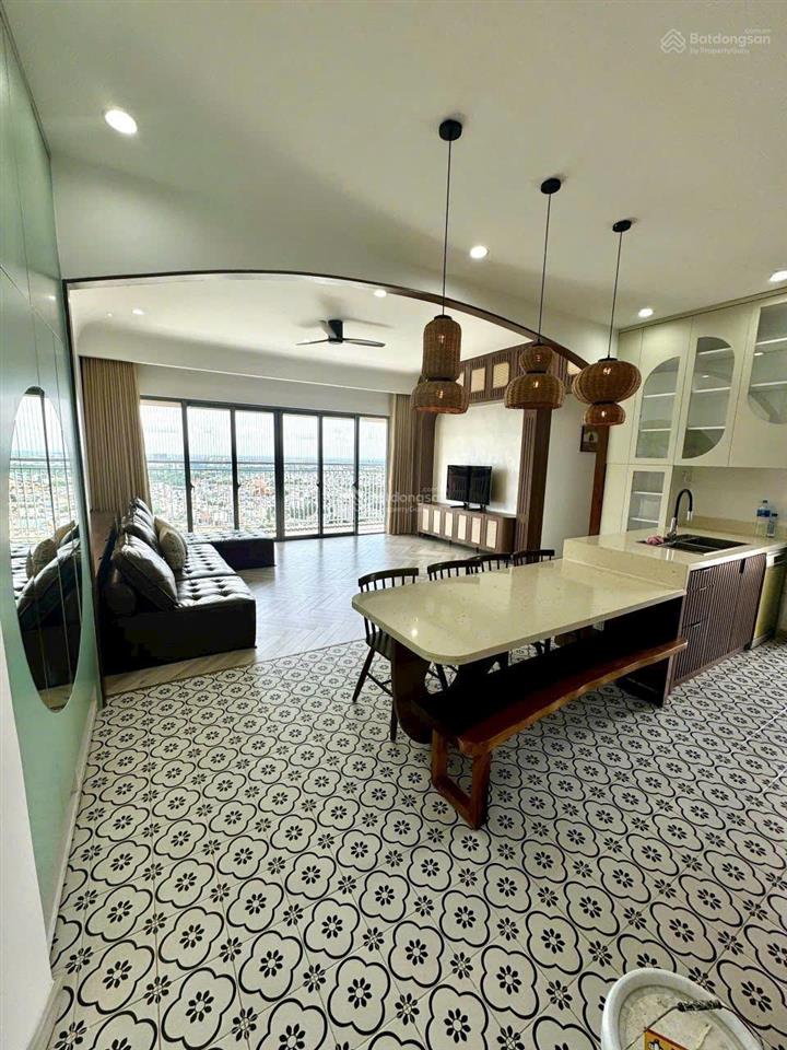 Cho thuê căn hộ 3pn, 2wc, 121m2 tại palm heights, 35 triệu vnd