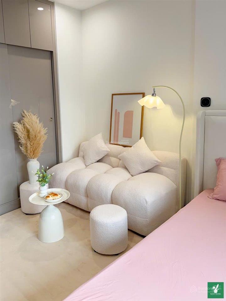 Chính chủ em cần bán gấp căn stu, view hồ cá koi, tầng 15 đẹp tại phân khu zenpark, vin ocp1 giá rẻ