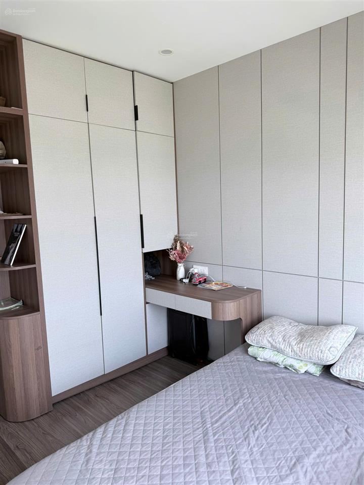 Bán nhanh căn góc fpt 2  2pn2wc hướng đông  tầng cao  full nội thất xịn  đã có sổ