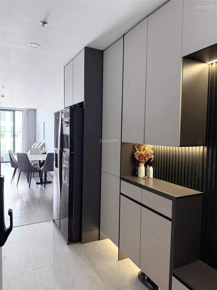 Bán nhanh căn góc fpt 2  2pn2wc hướng đông  tầng cao  full nội thất xịn  đã có sổ