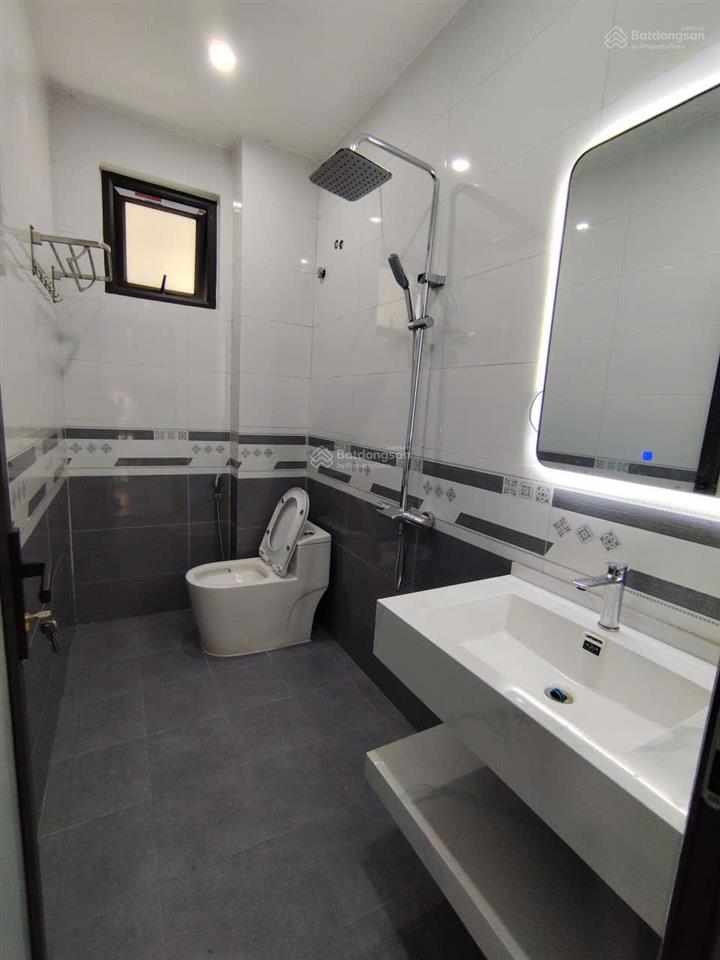Nhà mặt ngõ ô tô, cách ql6, ga đường sắt trên cao 500m. s52m2, 4 tầng, 4 ngủ, 2 thoáng, hơn 3 tỷ