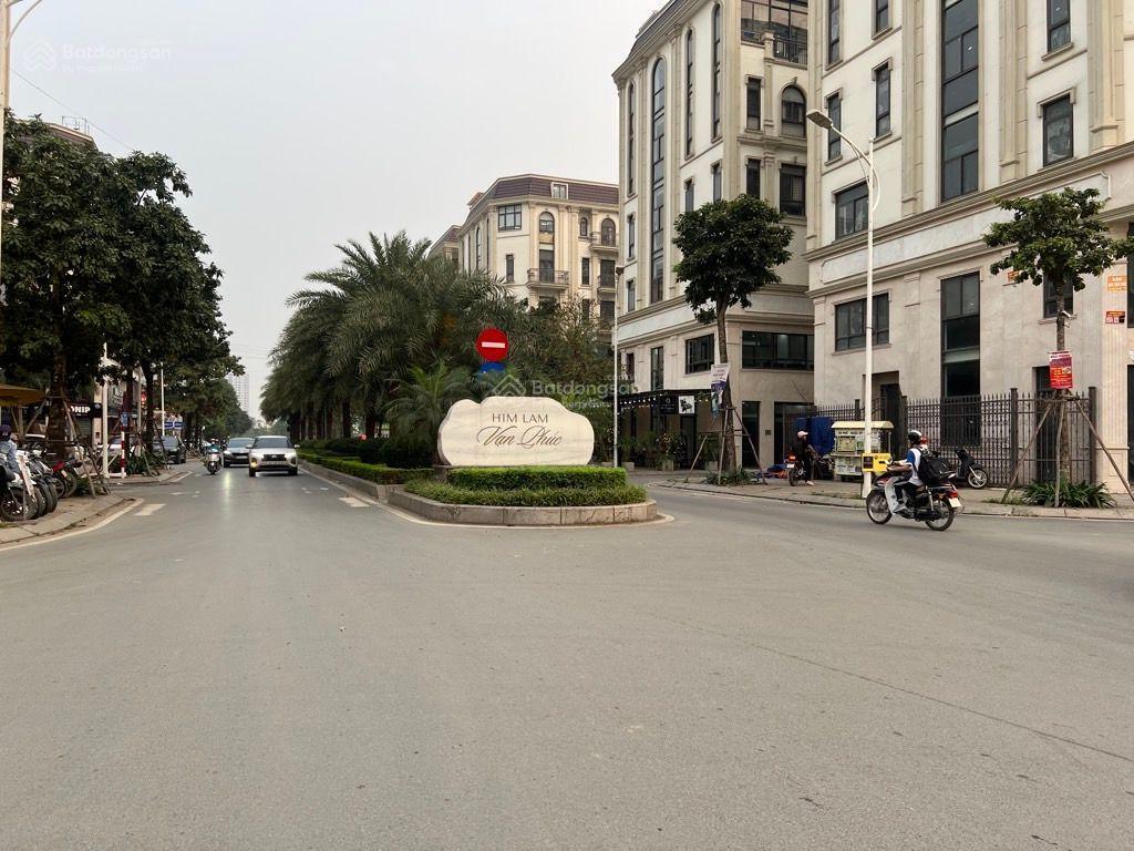 Chủ cần bán gấp, giảm sốc 5tỷ bán nhanh liền kề him lam vạn phúc, tố hữu hà đông 99m2*7t thô, mt 7m