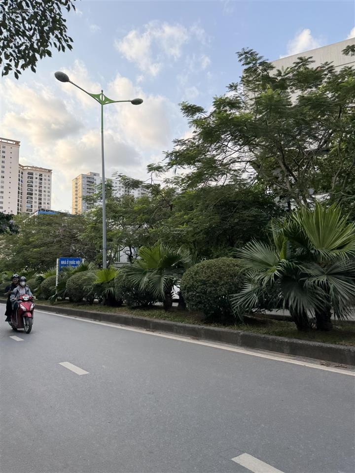 Biệt thự song lập trung văn  phùng khoang gần tố hữu lê văn lương 110m, mt 9m nhà thô
