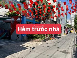 Nhà chính chủ ngay chợ hạnh thông tây, hẻm xe hơi 6m thông, 5m x 16m sổ đẹp, giá chỉ 5.5 tỷ tl.