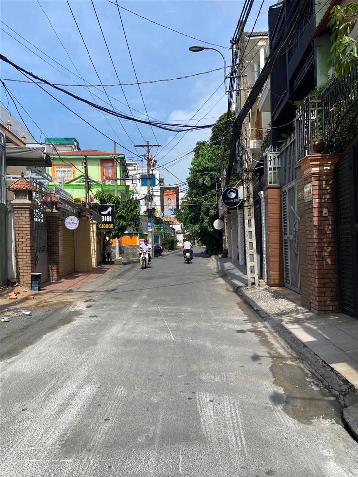 Siêu phẩm tòa nhà  10.5x21m  sư vạn hạnh hầm + 7 tầng vị trí trung tâm, giá chỉ 68 tỷ