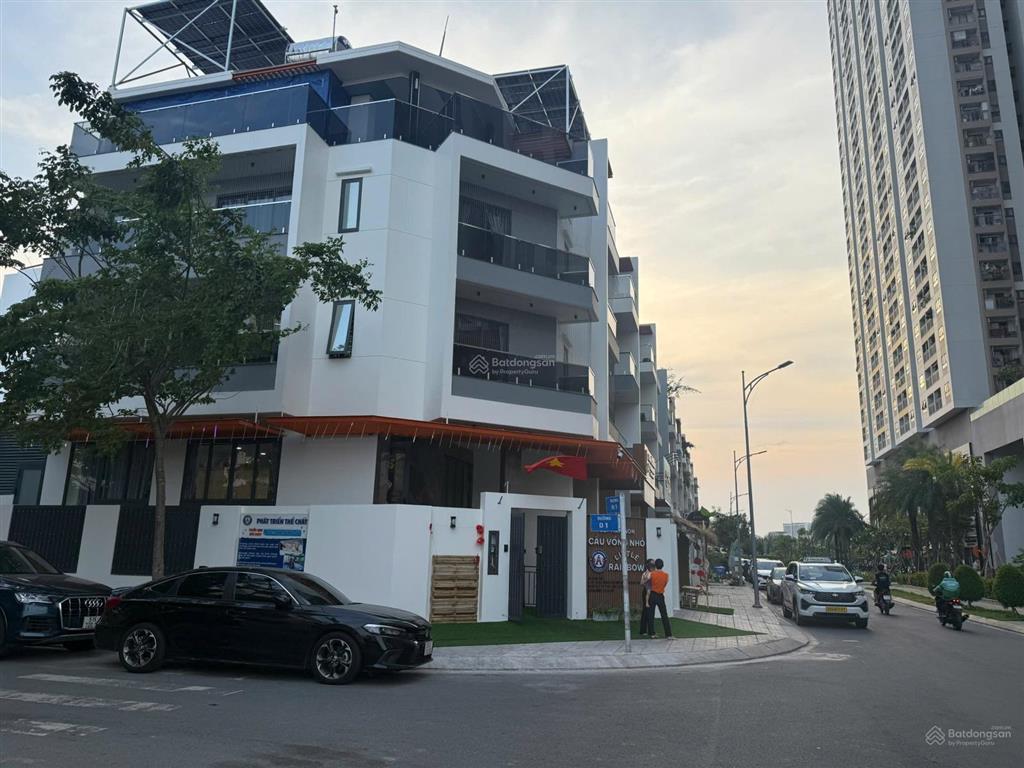 Siêu đầu tư  bán nhanh lô góc 2 mt đường đào trí kdc q7 riverside   0799 205 ***