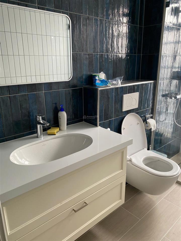 Tôi chính chủ bán gấp nhà phố lavila kiến á dt 5.5x17.6m, đường lớn 20m & 12m giá 11 tỷ, sổ hổng