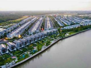 Bán biệt thự đơn lập view sông siêu đẹp nine south. giá 70 tỷ   0799 205 ***