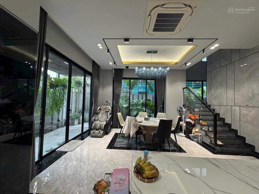 Hạ giá bán gấp nhà phố kdc him lam 5x20m, giá 26,5 tỷ đang có hđt 50 triệu/tháng