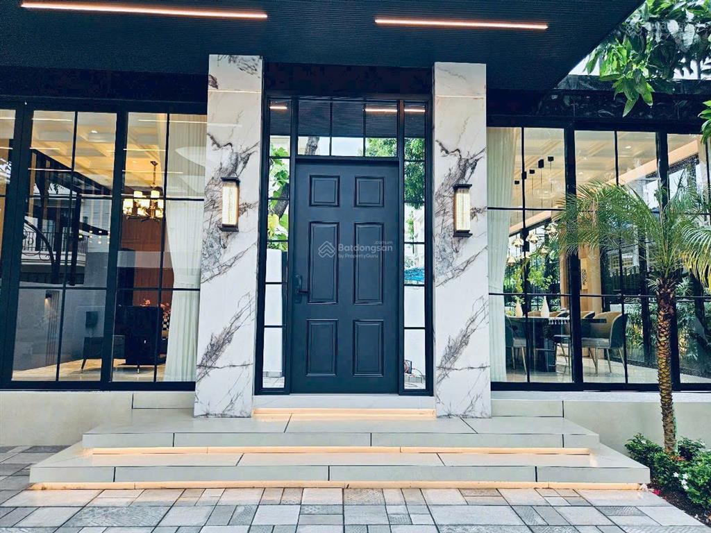 Cần tiền nên bán gấp biệt thự song lập  nam phú villa q.7, dt 12x24m = 288m2, giá 32 tỷ