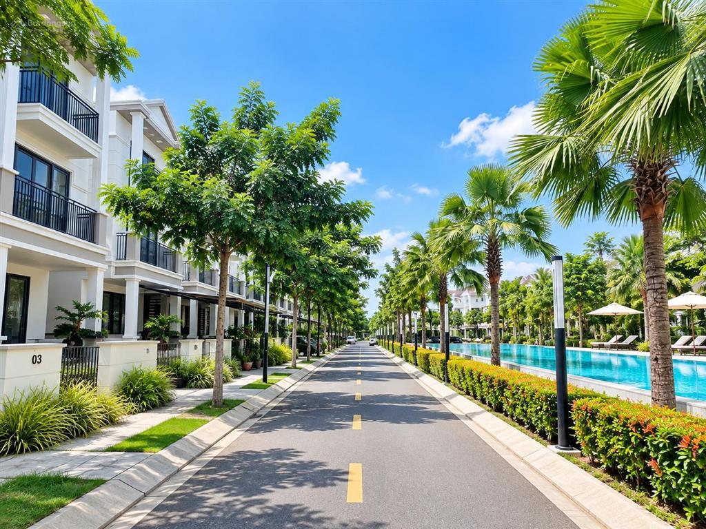 Giảm sốc 1 tỷ! hàng hiếm nine south  nhà phố ven sông ngang 7m sổ hồng, hoàn công giá chỉ 16,8 tỷ