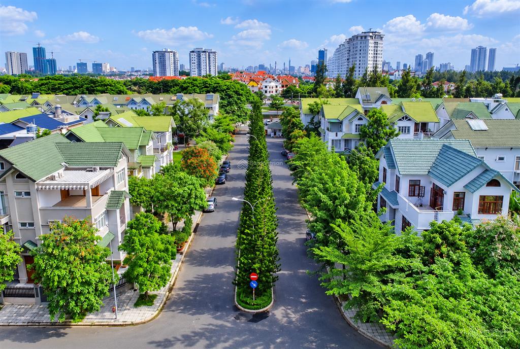 Giảm sốc 1 tỷ! nhà phố kdc ven sông sadeco q7  đối diện rmit, sát phú mỹ hưng  chỉ 13.5 tỷ