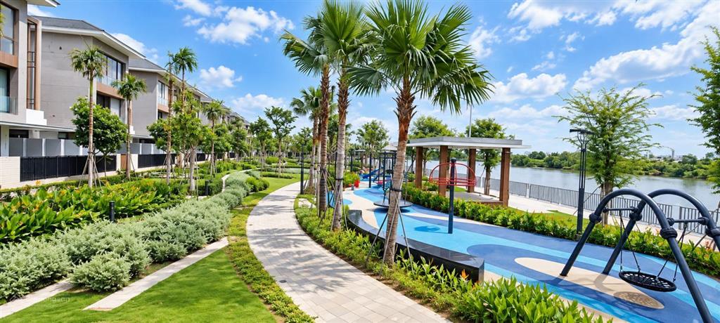 Hàng ngộp biệt thự lavila hiếm có chỉ 11.8 tỷ sổ hồng trao tay