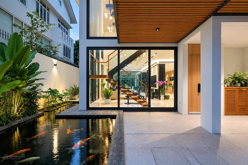 Giảm mạnh 2 tỷ đi nước ngoài! bán nhanh biệt thự phú mỹ vạn phát hưng 214.4m2 liền kề phú mỹ hưng