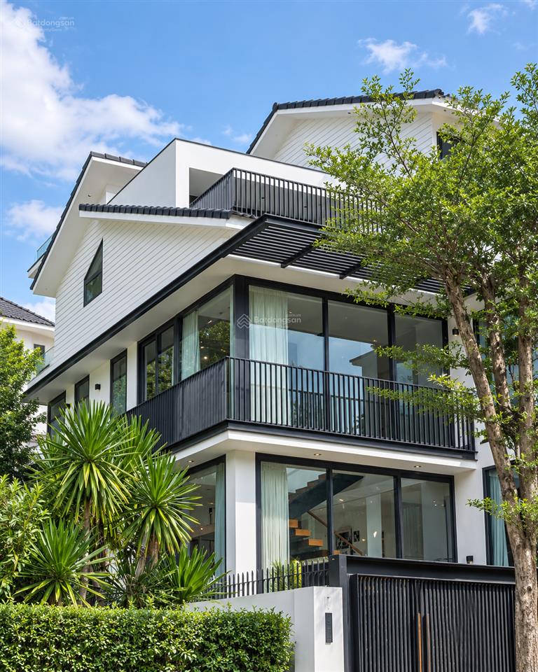 Giảm mạnh 2 tỷ đi nước ngoài! bán nhanh biệt thự phú mỹ vạn phát hưng 214.4m2 liền kề phú mỹ hưng