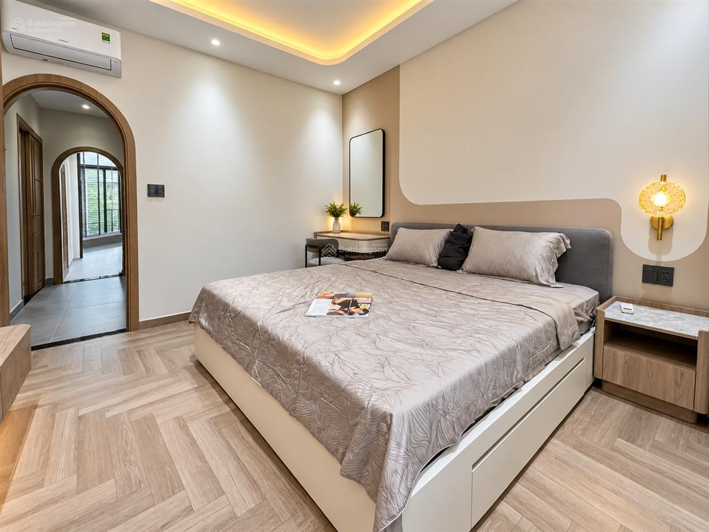 Cần bán gấp lavila nhà bè nhà đẹp 96.8m2 full nội thất sổ hồng sẵn giá chỉ 13 tỷ