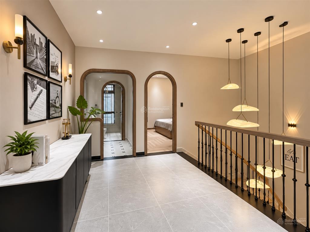 Cần bán gấp lavila nhà bè nhà đẹp 96.8m2 full nội thất sổ hồng sẵn giá chỉ 13 tỷ