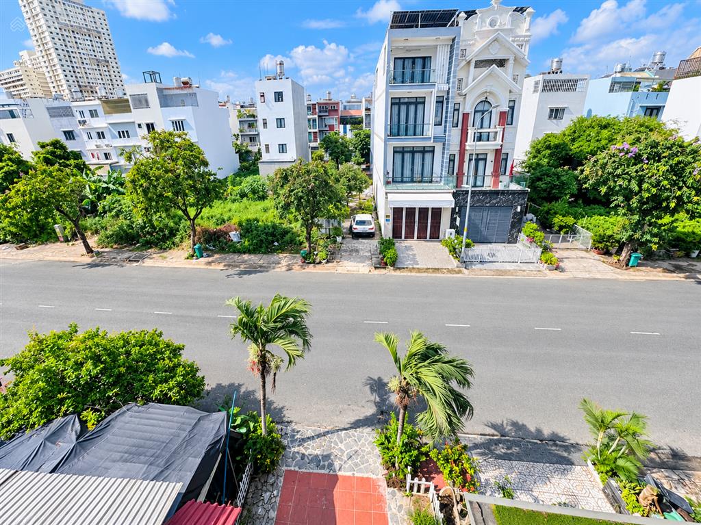 Bán gấp nhà phố giá tốt tđc phú mỹ đường d1 | 5x18m giá 12.8 tỷ tiềm năng đầu tư