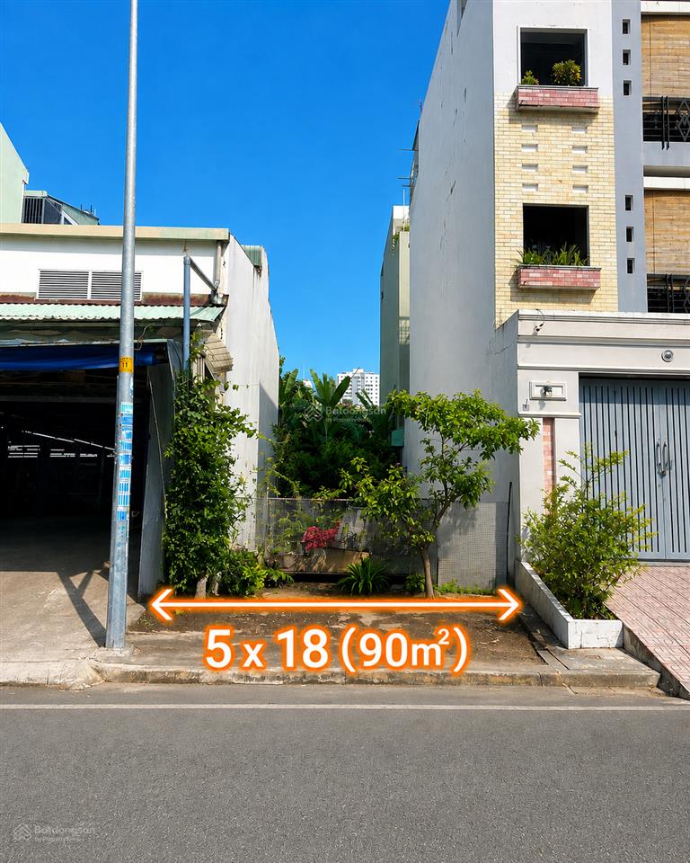 Bán gấp lô đất mt đường d7 lộ giới 14m nhà phố kdc phú mỹ 2, dt 5x18m  giá 8,2 tỷ (sổ hồng riêng)