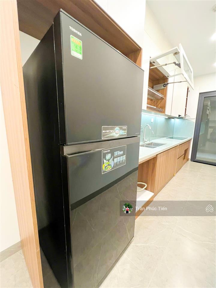 Gia đình cần bán căn 83m2 full đồ tại the wisteria, giá 6,8 tỷ bao sổ  rẻ nhất thị trường.