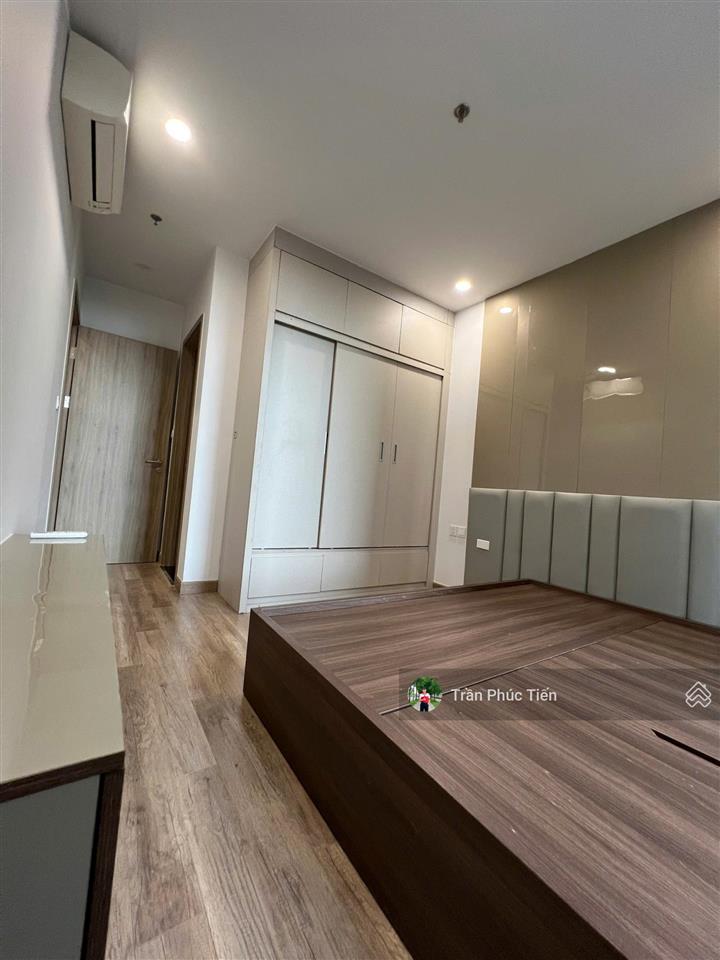 Siêu rẻ! nhượng lại căn hộ 83m2 tại the wisteria  sẵn đồ ở luôn  chỉ 6,3 tỷ bao full