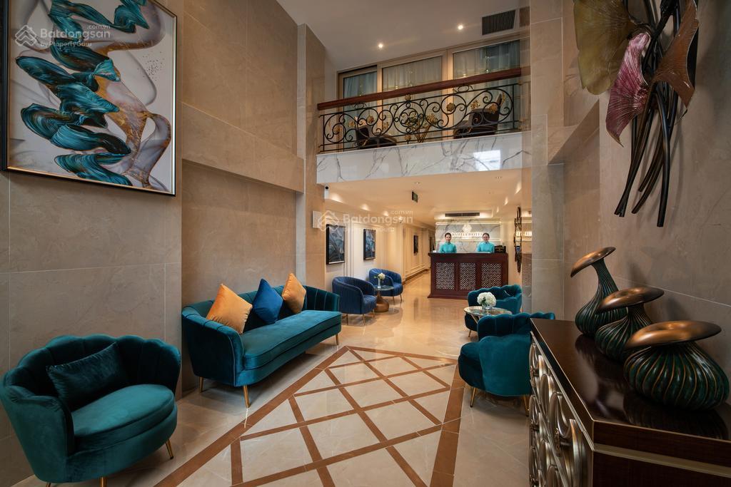 Bán nhà mặt phố hàng điếu, hoàn kiếm. dt 80m2 x 6 tầng. thang máy, đường ô tô 2 chiều, vỉa hè rộng