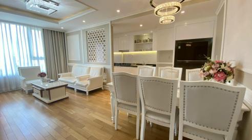Bán nhà phố lạc long quân, tây hồ. dt 80m2 x 7 tầng, mt 6,5m. thang máy, dòng tiền cực cao, gần mp