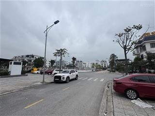 Bán lô biệt thự s 180, 240m2 giá 2xtr/m2 gần 10 toà chung cư