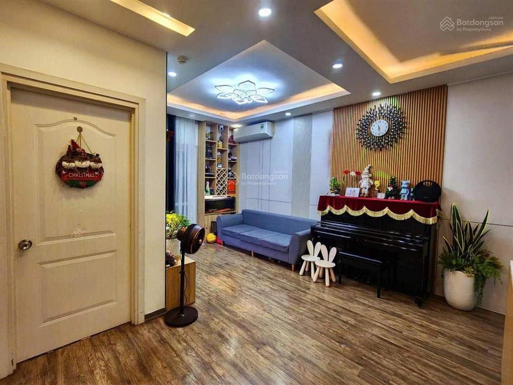 Bán căn hộ 67m2 2pn 2vs, sđcc, full nội thất, giá 3,6x tỷ tại pcc1