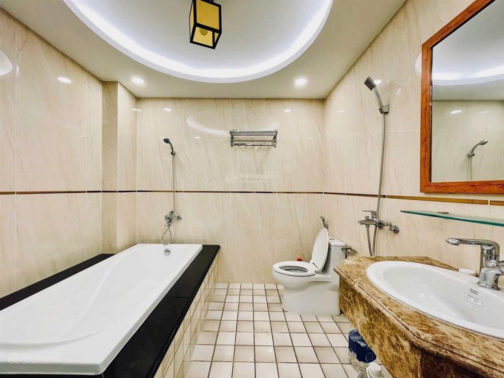 Cần cho thuê nhà hxh 450/2a phan xích long, phường 2, quận phú nhuận, gần bv hoàn mỹ