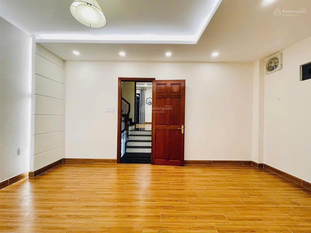 Cần cho thuê nhà hxh 450/2a phan xích long, phường 2, quận phú nhuận, gần bv hoàn mỹ