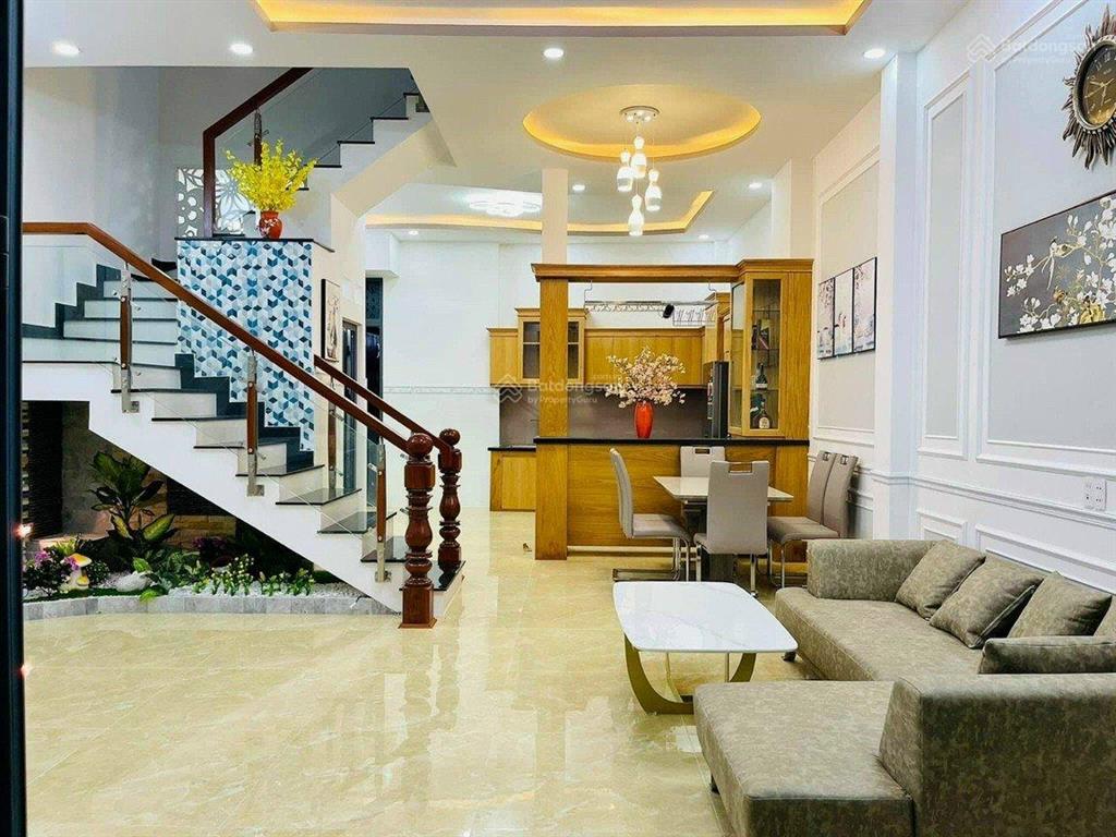 Cần cho thuê villa hxh 80/4a hoàng hoa thám p. 7 q. bình thạnh thông ra lê quang định