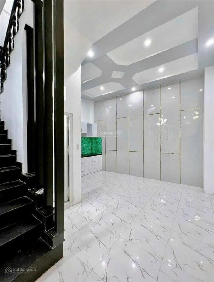 Cho thuê gấp nhà góc mt 35a vạn kiếp, phường 3, quận bình thạnh