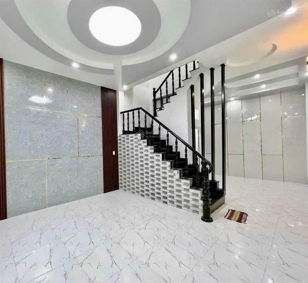 Cho thuê gấp nhà góc mt 35a vạn kiếp, phường 3, quận bình thạnh