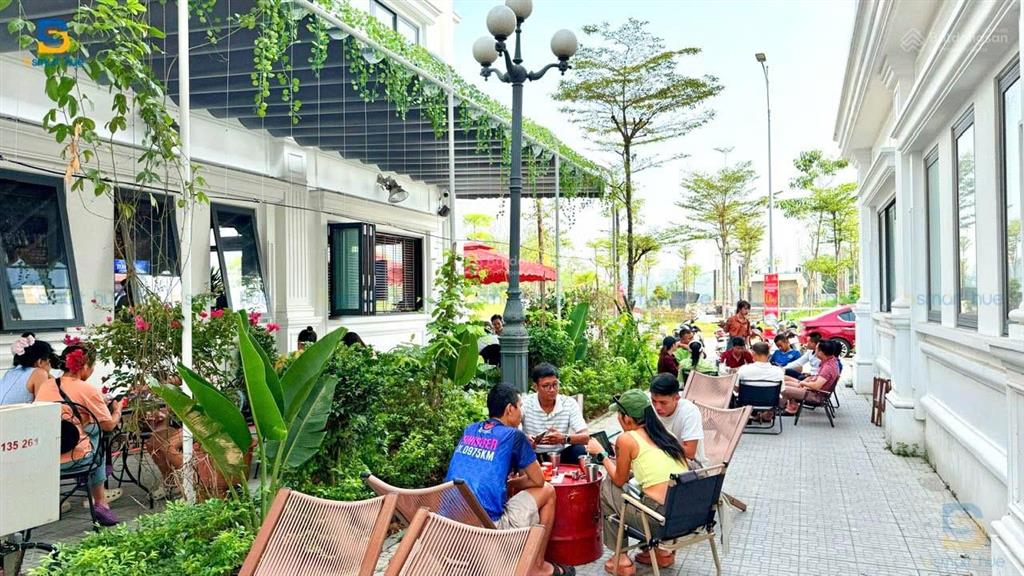 Thanh toán 2tỷ3 nhận nhà phú xuân city trung tâm tp huế, cho thuê dòng tiền 40tr/tháng