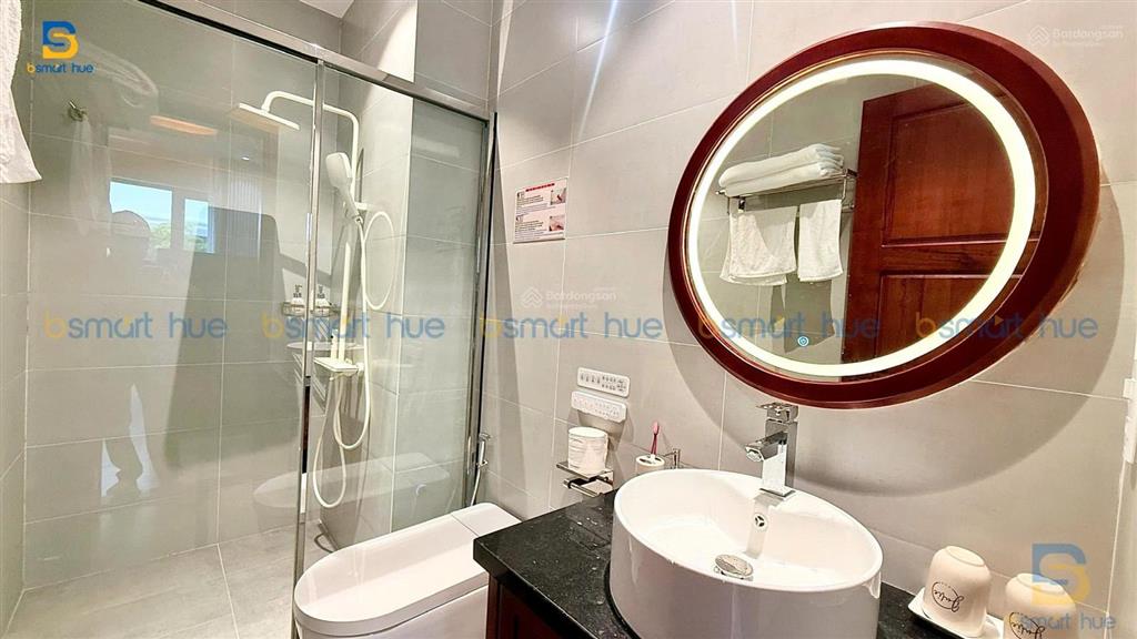 Căn góc 3 mặt tiền đường lớn võ nguyên giáp, cư dân đông, trung tâm tp huế  phù hợp để kinh doanh