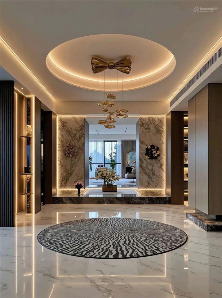 Chính chủ bán căn 137m2 4pn vp4. căn vip nhất dự án tầng cao view thoáng giá tốt