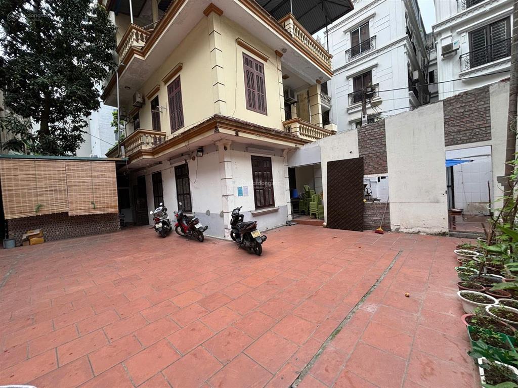 Hàng hiếm nhà đất phân lô nguyễn văn cừ 420m2 oto đỗ cửa. làm đủ mô hình, kinh doanh đa chức năng