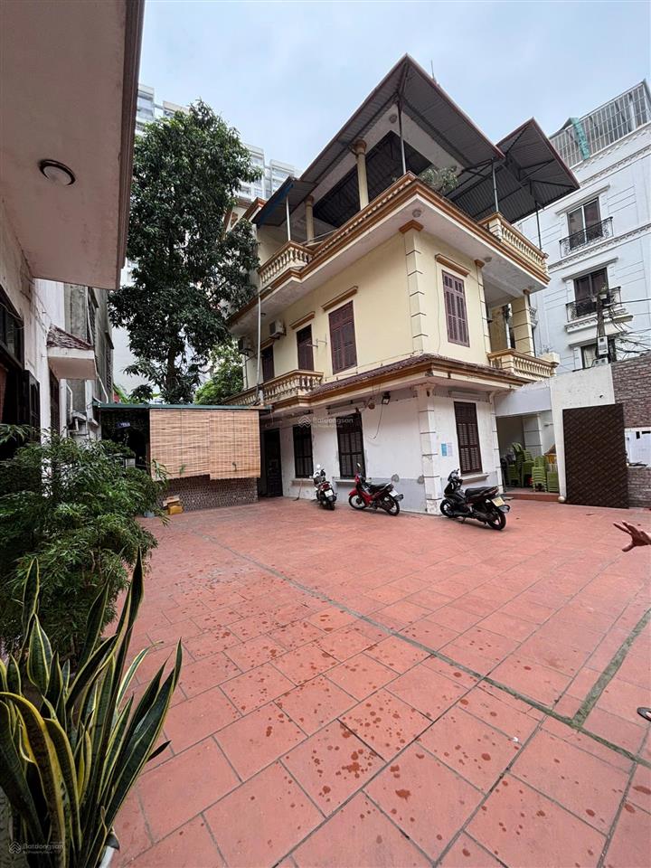 Hàng hiếm nhà đất phân lô nguyễn văn cừ 420m2 oto đỗ cửa. làm đủ mô hình, kinh doanh đa chức năng