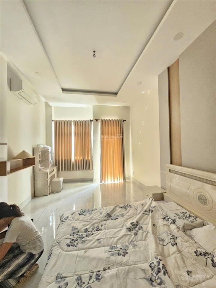 Bán nhà ở cư xá phú lâm d, p. bình phú (4x18) 4 tầng, cách bình phú 10m, chỉ 12,5 tỷ