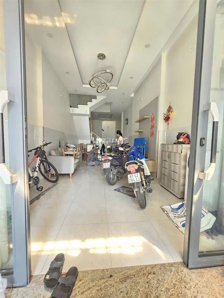 Bán nhà ở cư xá phú lâm d, p. bình phú (4x18) 4 tầng, cách bình phú 10m, chỉ 12,5 tỷ
