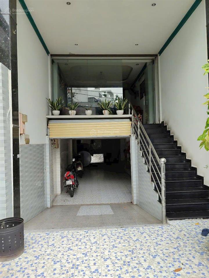 Hấp dẫn ! giá tốt ở mặt tiền chợ lớn, p. bình phú (4x21) hầm 3 tầng. chỉ 17 tỷ