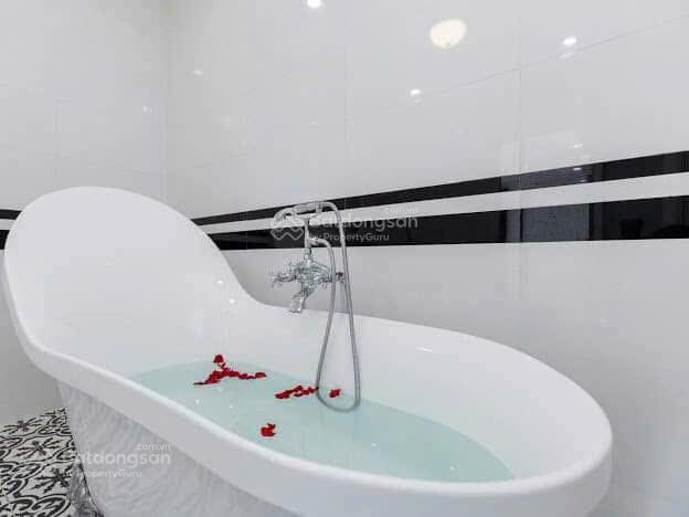 Cho thuê biệt thự vũng tàu hồ bơi gần biển bãi sau thùy vân  5pn 5wc  full nội thất  mr. đức srt