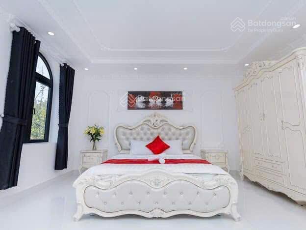 Cho thuê biệt thự vũng tàu hồ bơi gần biển bãi sau thùy vân  5pn 5wc  full nội thất  mr. đức srt