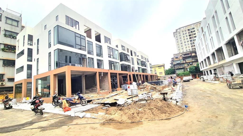 Bán liền kề lk9tt3 ngõ 61 lạc trung . sản phẩm hiếm khu nội đô, thể hiện đẳng cấp và tầm nhìn